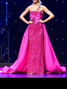 Sherri hill Couture